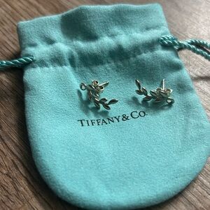 Authentic Tiffany & Co Paloma Picasso Olive leaf climber earrings